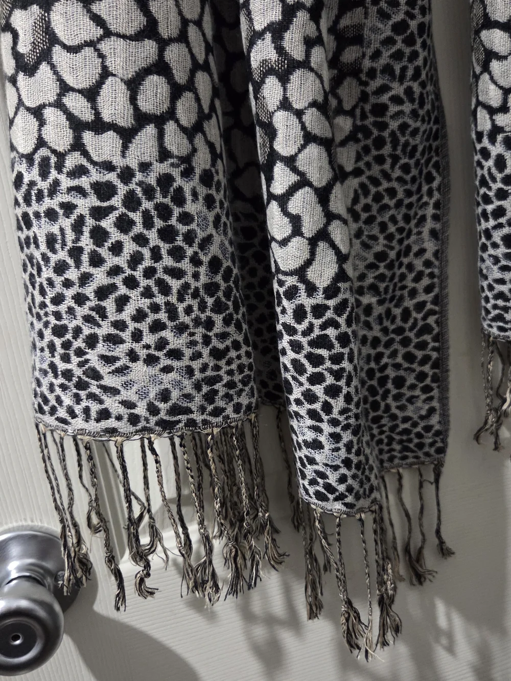 pashmina Black and White Animal Print Pashmina Wrap